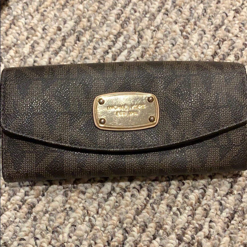 ‼️EUC‼️ Authentic Michael Kors Wallet